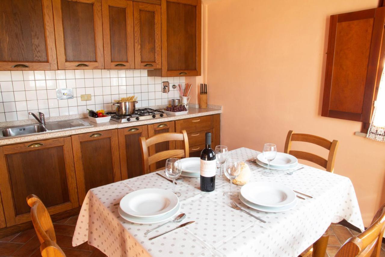 Tuscany Country Apartments Гамбасси-Терме Экстерьер фото