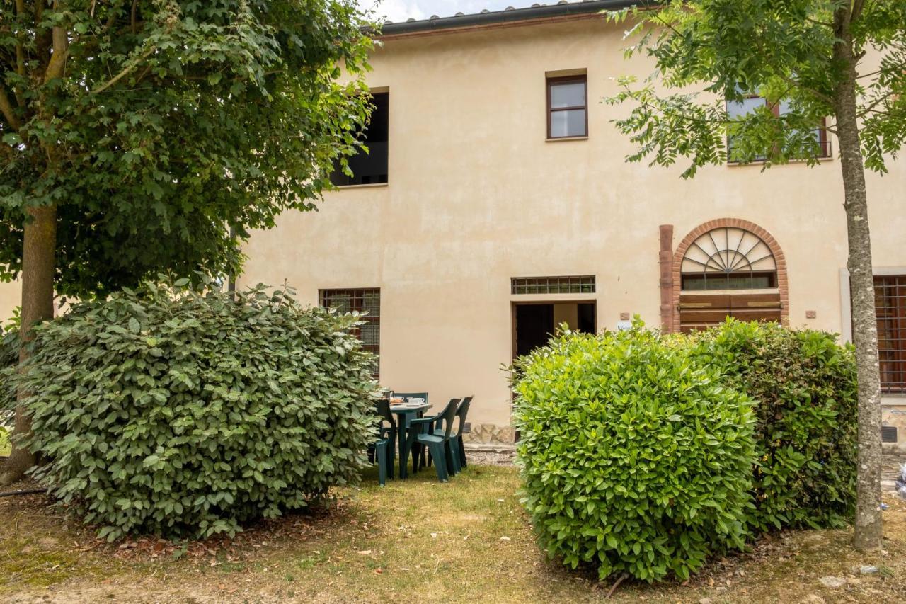 Tuscany Country Apartments Гамбасси-Терме Экстерьер фото