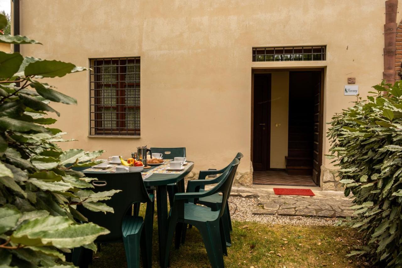 Tuscany Country Apartments Гамбасси-Терме Экстерьер фото